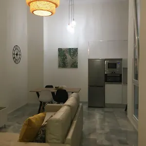 Nuevo En Casa Tipo Palacio Appartamento Cadice